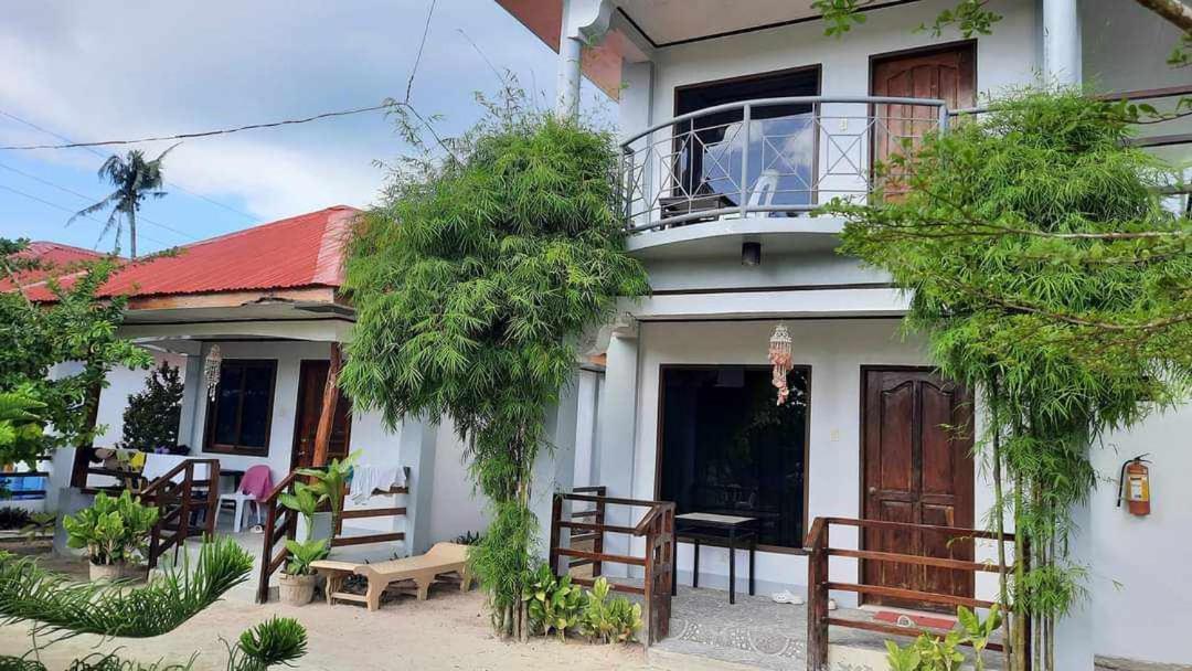 Rgl Place Siargao Генерал-Луна Экстерьер фото
